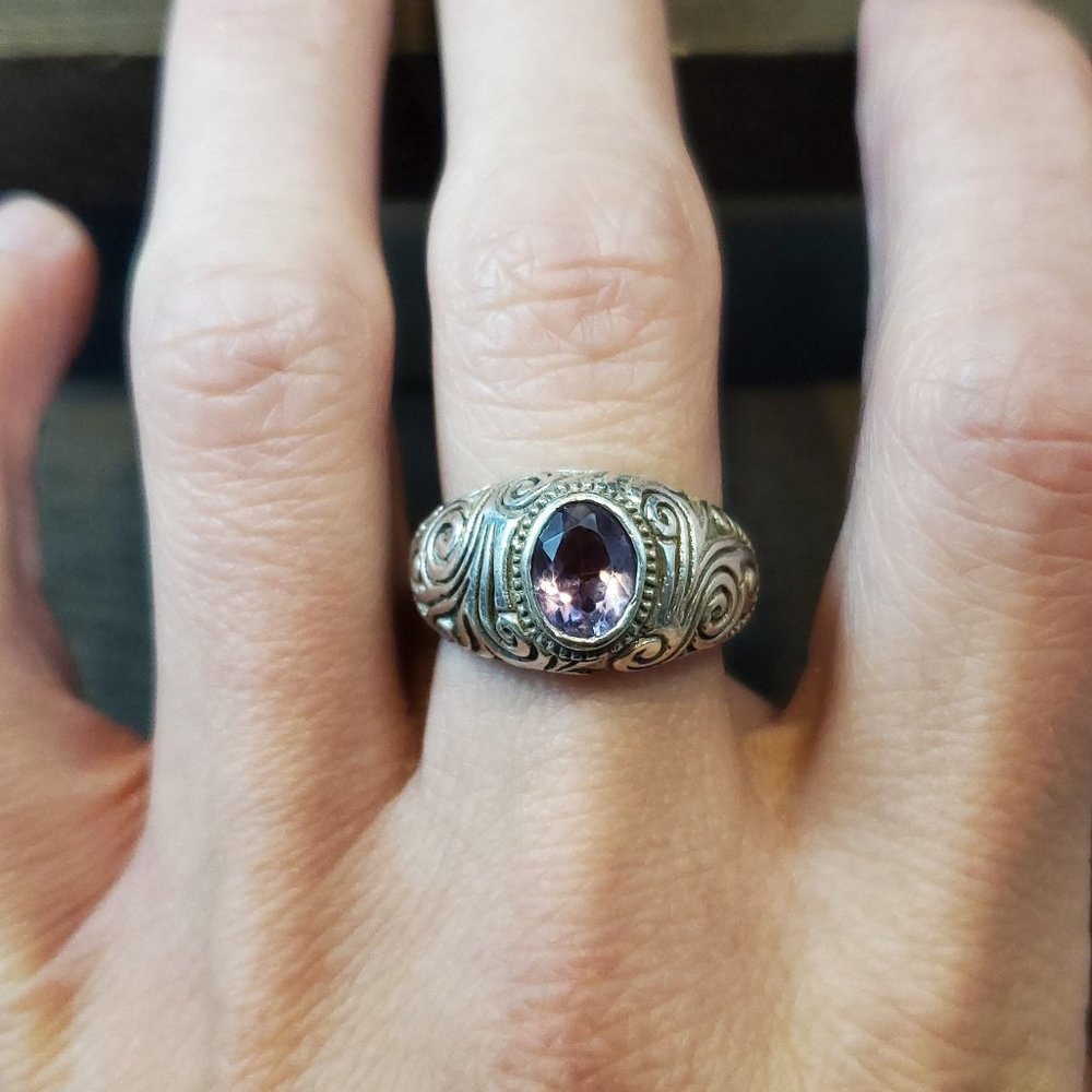 Size 8 925 Sterling Silver Amethyst Gem Scrolled Heavy Ring